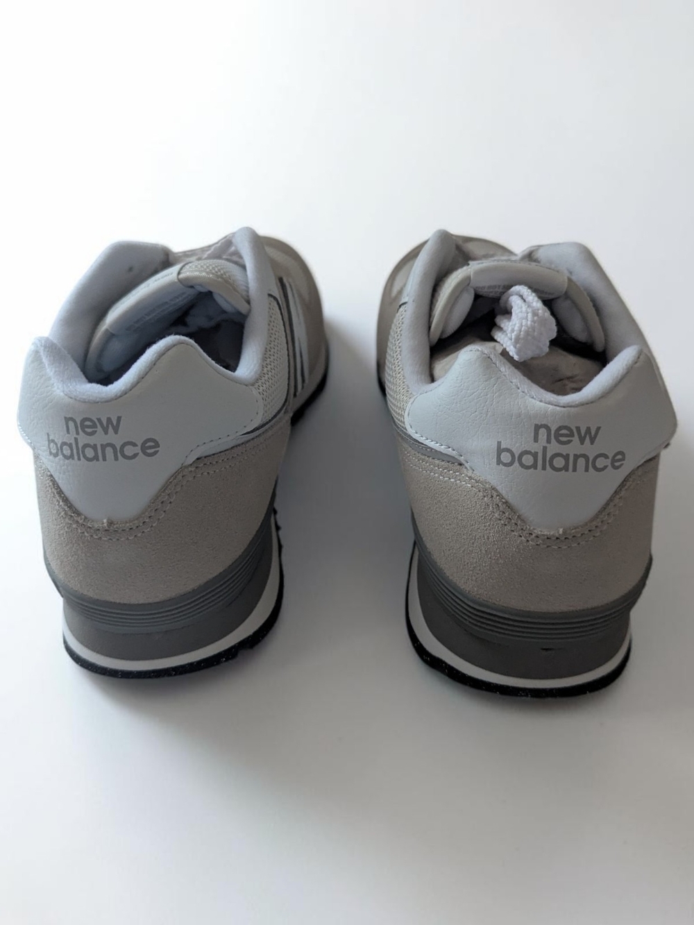 New Balance 574 Core Grey White Kids Size 6.5 Youth Sneakers GC574EVW Shoe - Picture 7 of 8